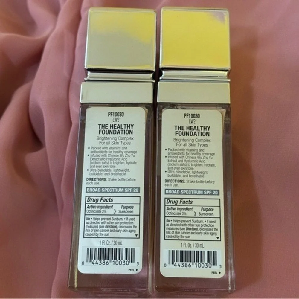 New Set of Two Physicians Formula The Healthy Foundation SPF 20 LW2
